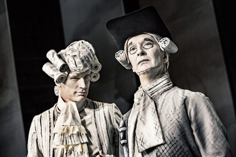 Andreas Jebro og Lars Brygmann - Erasmus Montanus (Aarhus Teater 2017)