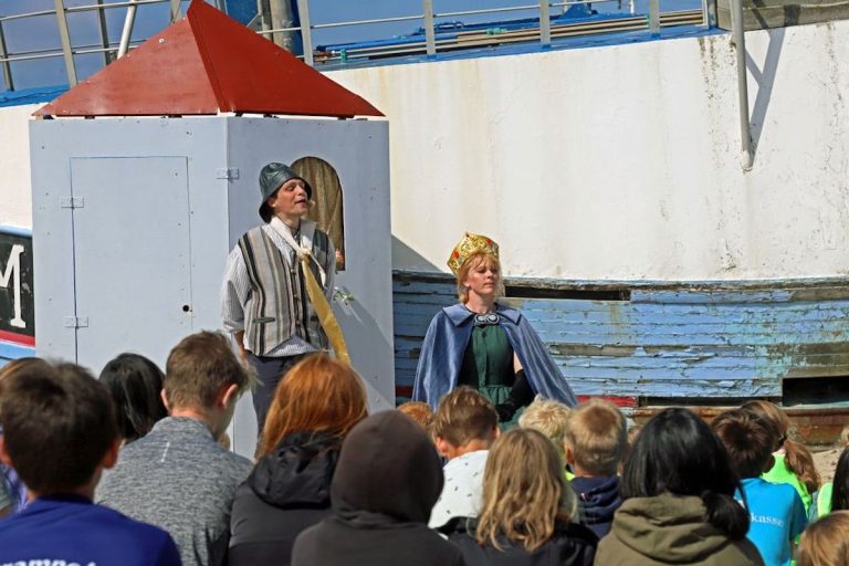 Fiskeren og hans kone - Teater Natterdag