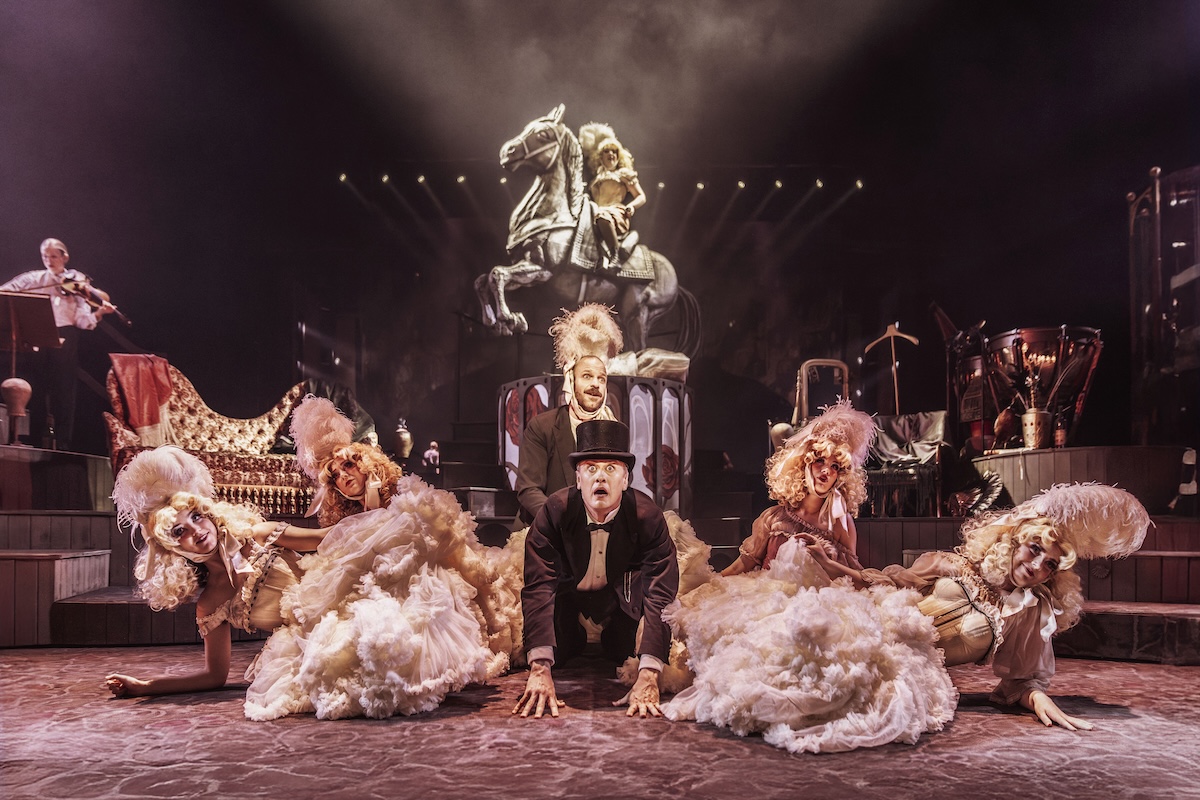 Feberen - Det Kongelige Teater - Foto: Camilla Winther